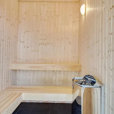 Jirina - 750m From The Sea By Interhome Вайерс-Странд