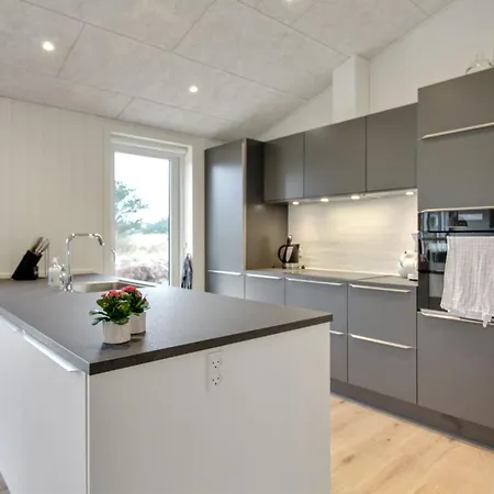 Jirina - 750m From The Sea By Interhome Hébergement de vacances Vejers Strand